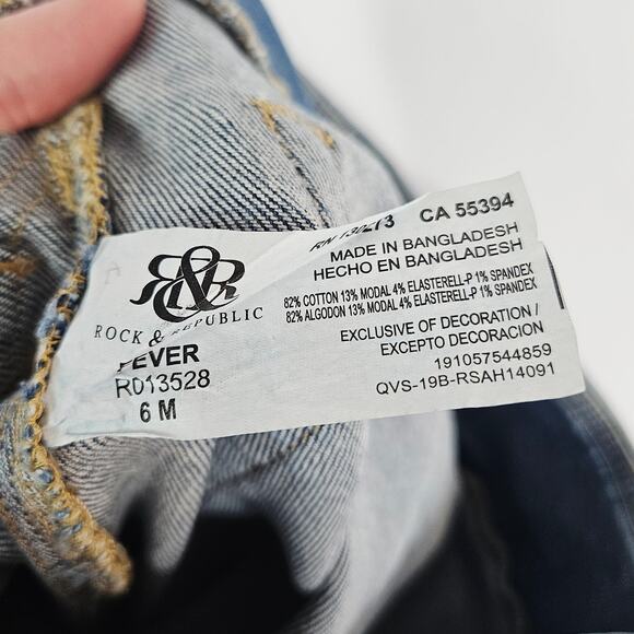 Rock & Republic Jeans Size 6 Blue Denim RX Fever Pull Up Light Wash Straight Leg - Picture 10 of 11